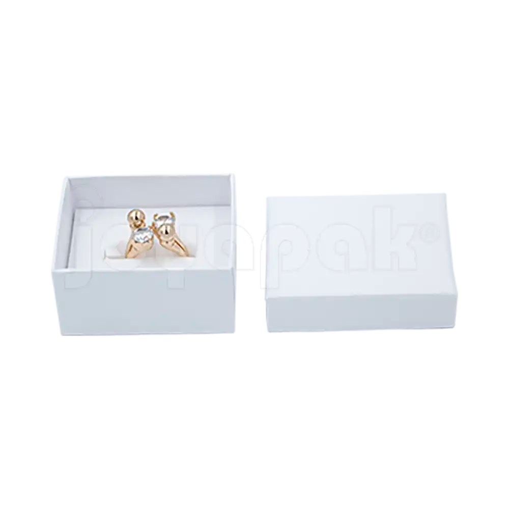 Caja Lino Mediana para Juego Chico: Arete, Cadena con Dije