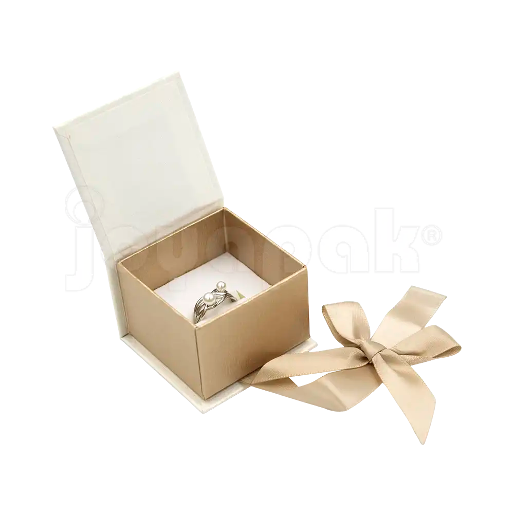 Caja Iberia con Imán para Anillo