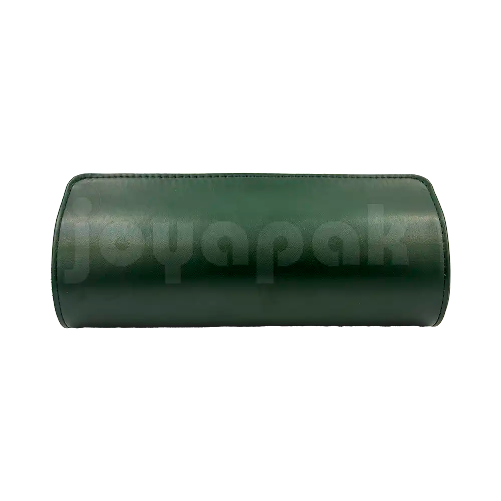 Estuche de imitación piel color verde esmeralda para 3 relojes, primer plano de almohadilla interior extraíble.