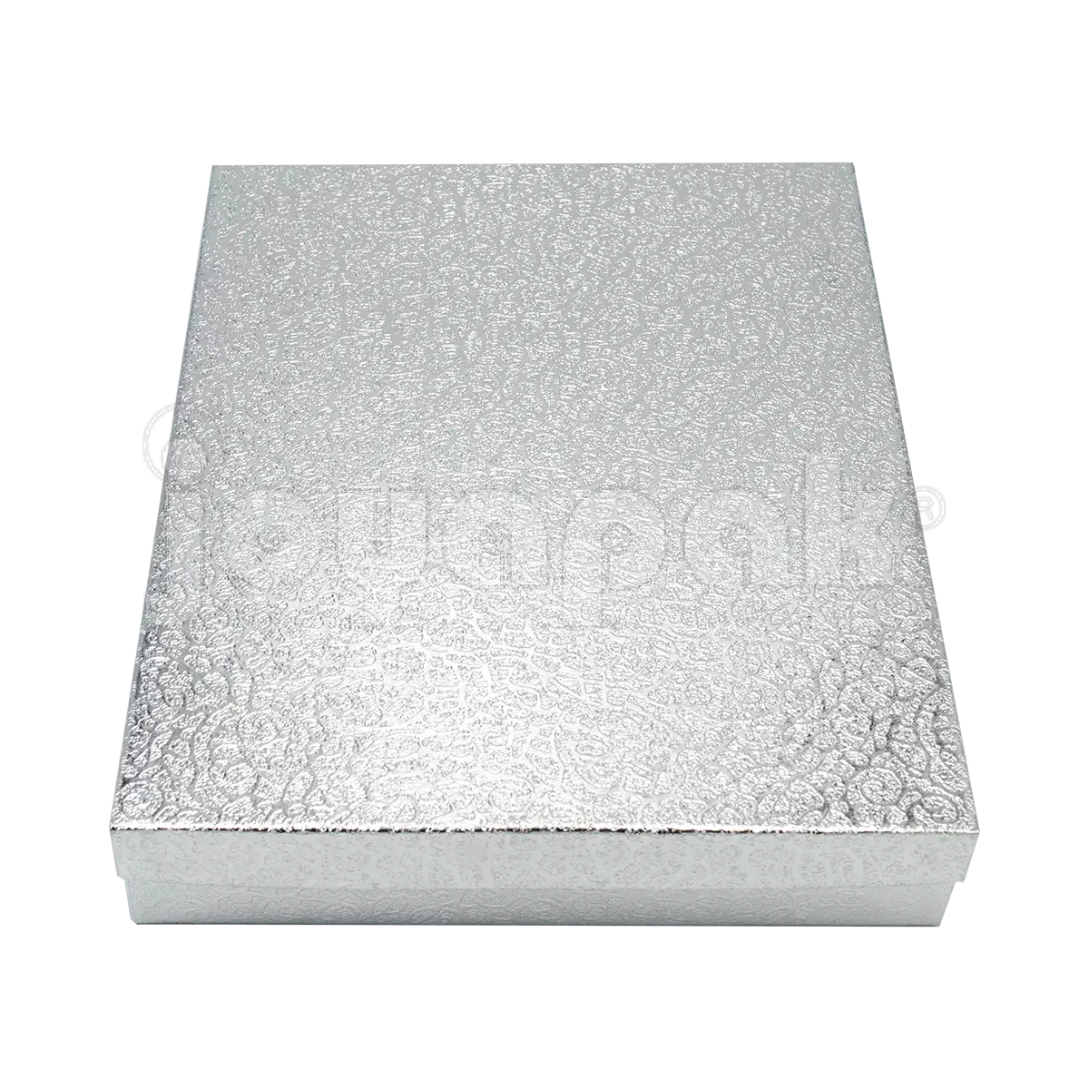 Caja chica para collar plateada con acabado metalizado, ideal para regalo.