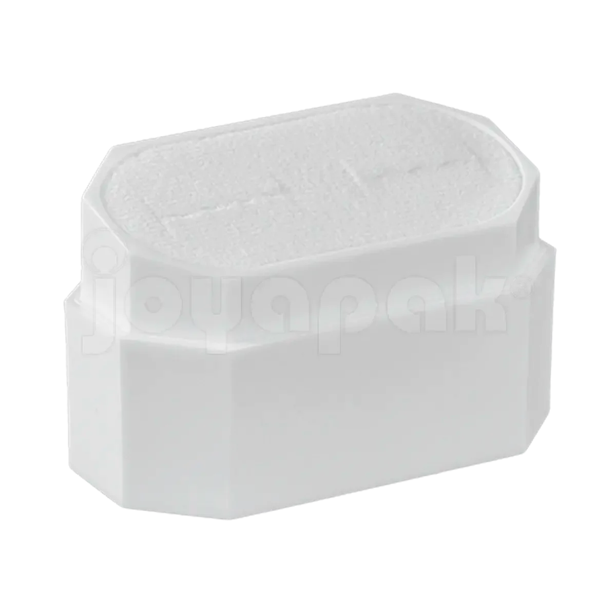 Interior de terciopelo blanco en caja de plástico para argollas, venta por mayoreo en Joyapak.