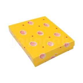 Variedad de cajas de cartón para collar grande de la línea Fancy mostrando múltiples estampados y colores vibrantes.