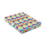 Dimensiones de la caja para collar grande Fancy de Joyapak, medidas 18.5 cm de largo por 13 cm de ancho.