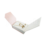 Caja de cartón Gemini para collar grande, aretes y anillo rosa con joyas