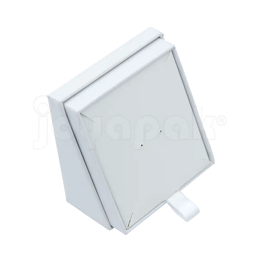 Caja de carton para juego color blanco sin aretes vertical