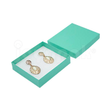 Caja Lino Cuadrada para Juego Grande: Arete, Cadena con Dije