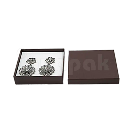 Caja Lino Cuadrada para Juego Grande: Arete, Cadena con Dije
