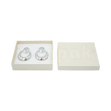 Caja Lino Cuadrada para Juego Grande: Arete, Cadena con Dije
