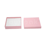 Caja Lino Cuadrada para Juego Grande: Arete, Cadena con Dije