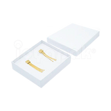 Caja Lino Cuadrada para Juego Grande: Arete, Cadena con Dije