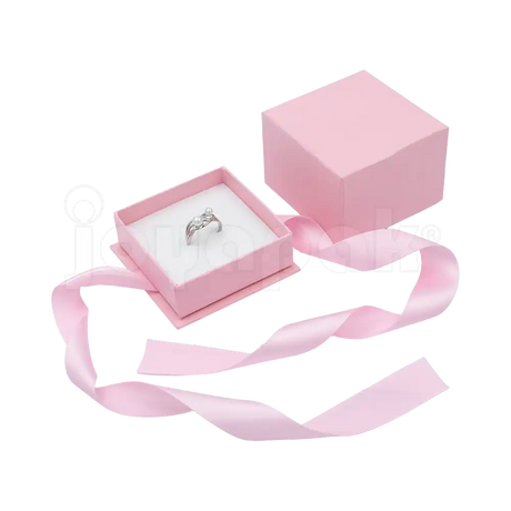 Caja Milán para anillo de cartón rígido texturizado color Rosa PK.