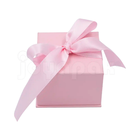 Detalle del material de la caja Milán para anillo de cartón Rosa PK.