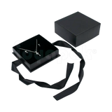 Caja Milán para juego de cartón rígido texturizado color Negro BK.