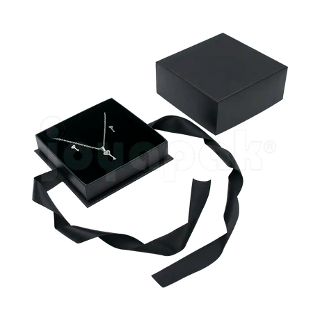 Caja Milán para juego de cartón rígido texturizado color Negro BK.