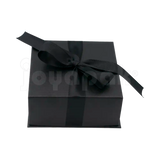 Caja Milán para juego de cartón rígido color Negro BK vista posterior.