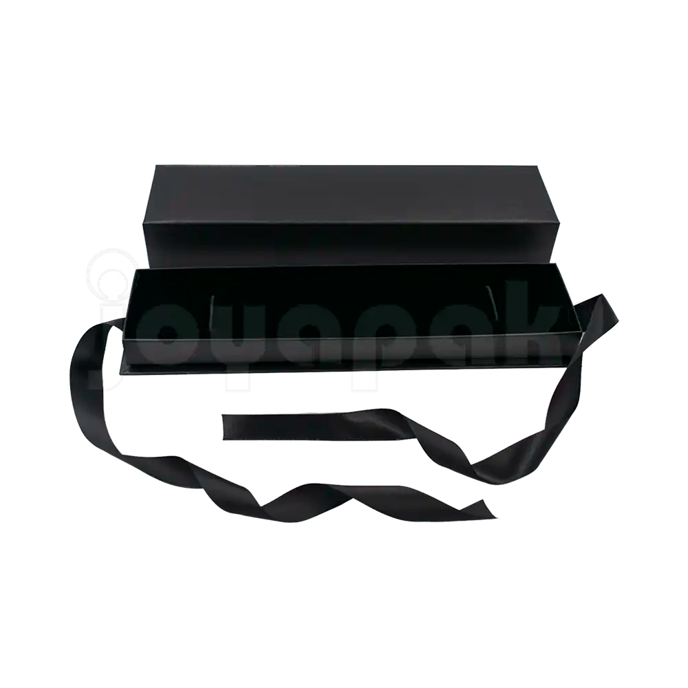 Caja Milán para pulsera de cartón rígido texturizado Negro BK abierta de frente.