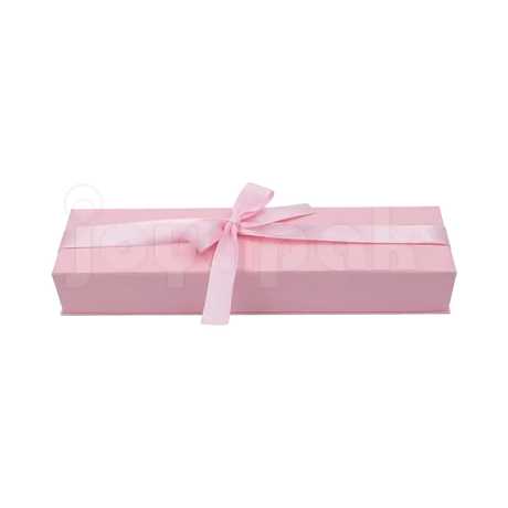 Detalle de la textura en la caja Milán para pulsera de cartón Rosa PK.