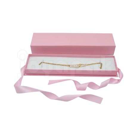 Caja Milán para pulsera de cartón rígido texturizado color Rosa PK cerrada.