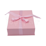 Caja Milán para gargantilla de cartón rígido color Rosa PK de costado.