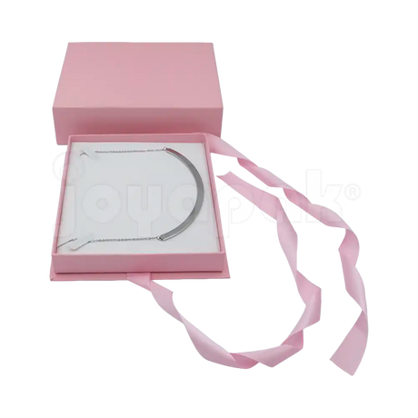 Caja Milán para gargantilla de cartón rígido texturizado Rosa PK de frente.