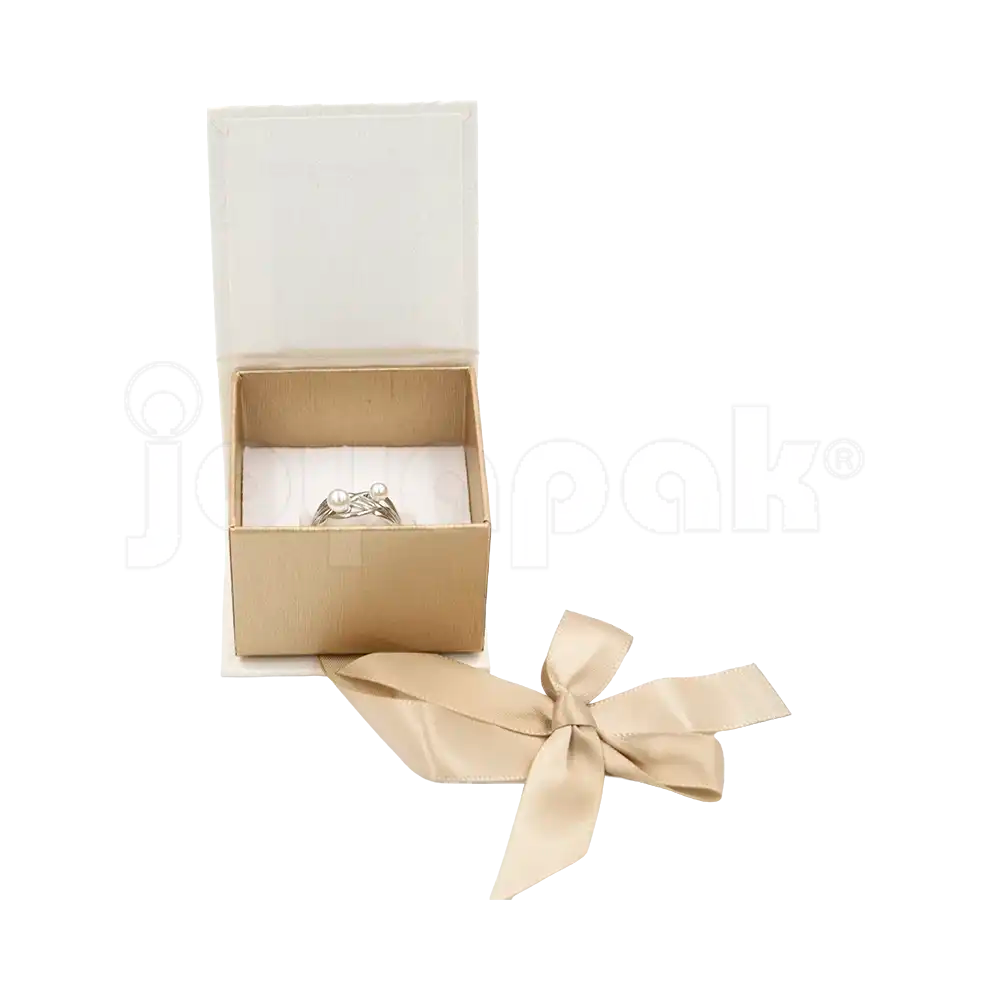 Caja Iberia con Imán para Anillo