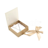 Caja Iberia con Imán para Cadena-Dije