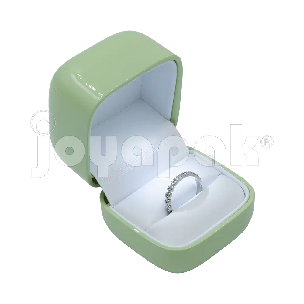 Estuche con Luz LED para Anillo