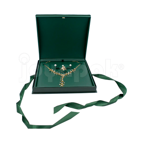 Estuche Jade Para Collar Con Arete
