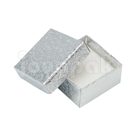 Vista detallada del empaque para joyería Estrella Mini en color plata de Joyapak.