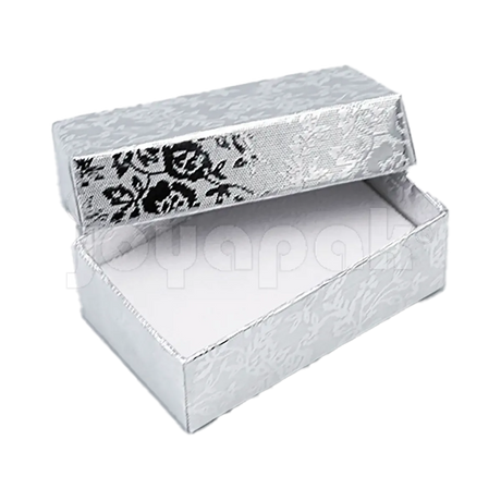 Caja Fiore chica dorada mostrando un ejemplo del servicio de impresión de logotipo gratuito de Joyapak.
