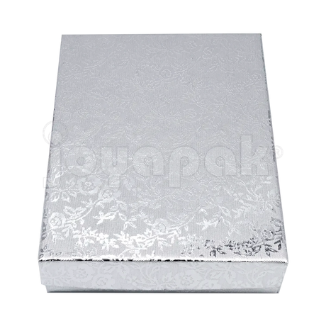 Caja para dije y cadena modelo Fiore en un moderno tono plateado brillante.
