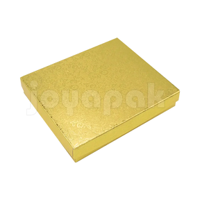 Caja Fiore para collar mediano en un elegante color dorado con acabado metalizado y diseño floral.