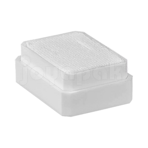 Interior de terciopelo blanco en caja de plástico para aretes, disponible en Joyapak México.