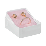 Caja para coordinado con opción de interior en terciopelo color rosa para joyería fina.