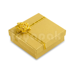 Caja de cartón cuadrada para aros de la colección Fashion, en color amarillo y con un moño decorativo en la tapa.