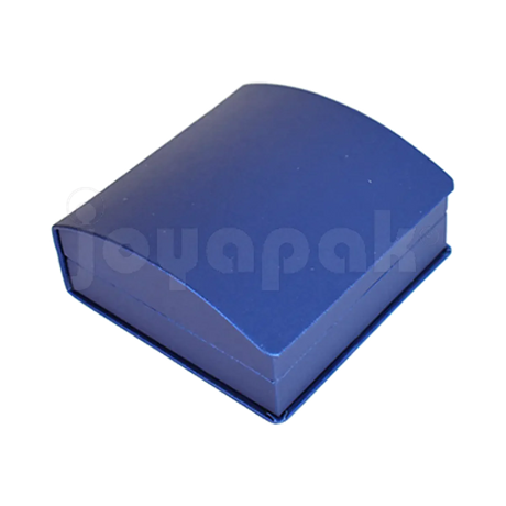 Estuche Zafiro de color azul con listón blanco cuadrado para juego mediano, set de empaques mostrando volumen de las cajas cuadradas.